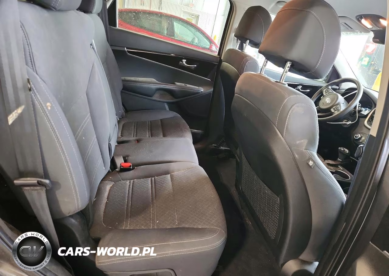 2017 Kia Sorento Lx VIN:5XYPGDA38HG246309 - 11