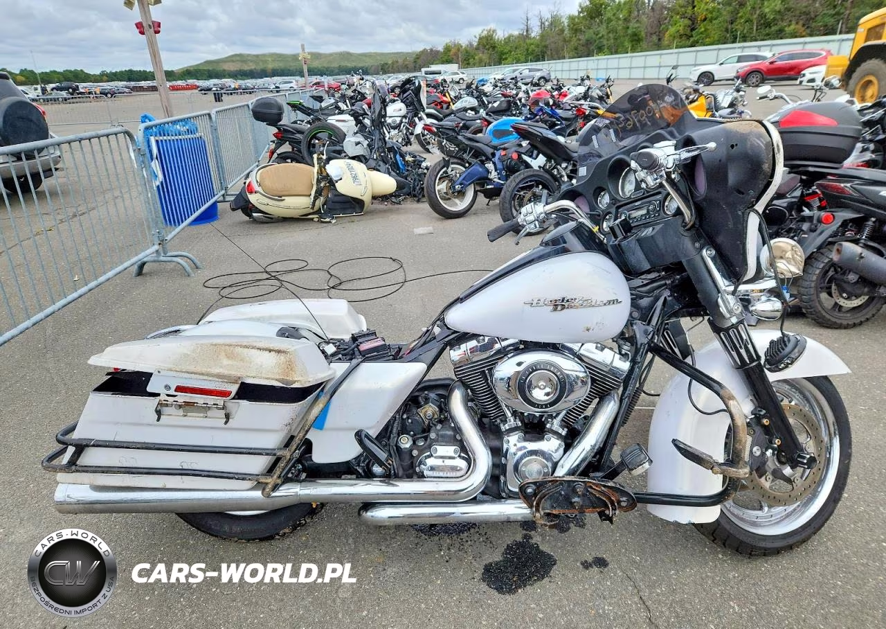 2008 Harley-Davidson Flhx VIN:1HD1KB4128Y611771 - 1