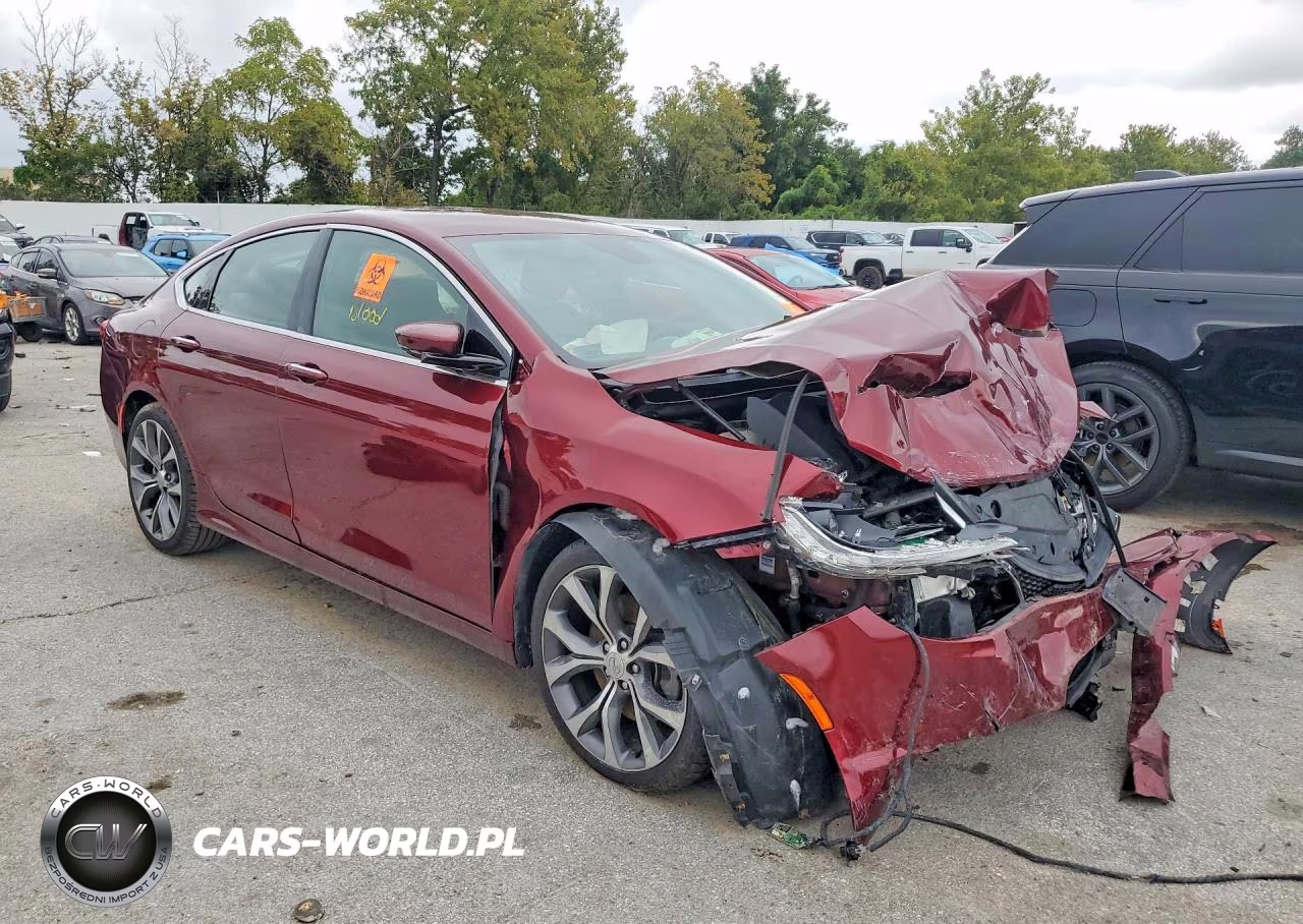 2015 Chrysler 200 C VIN:1C3CCCCG0FN689729 - 4