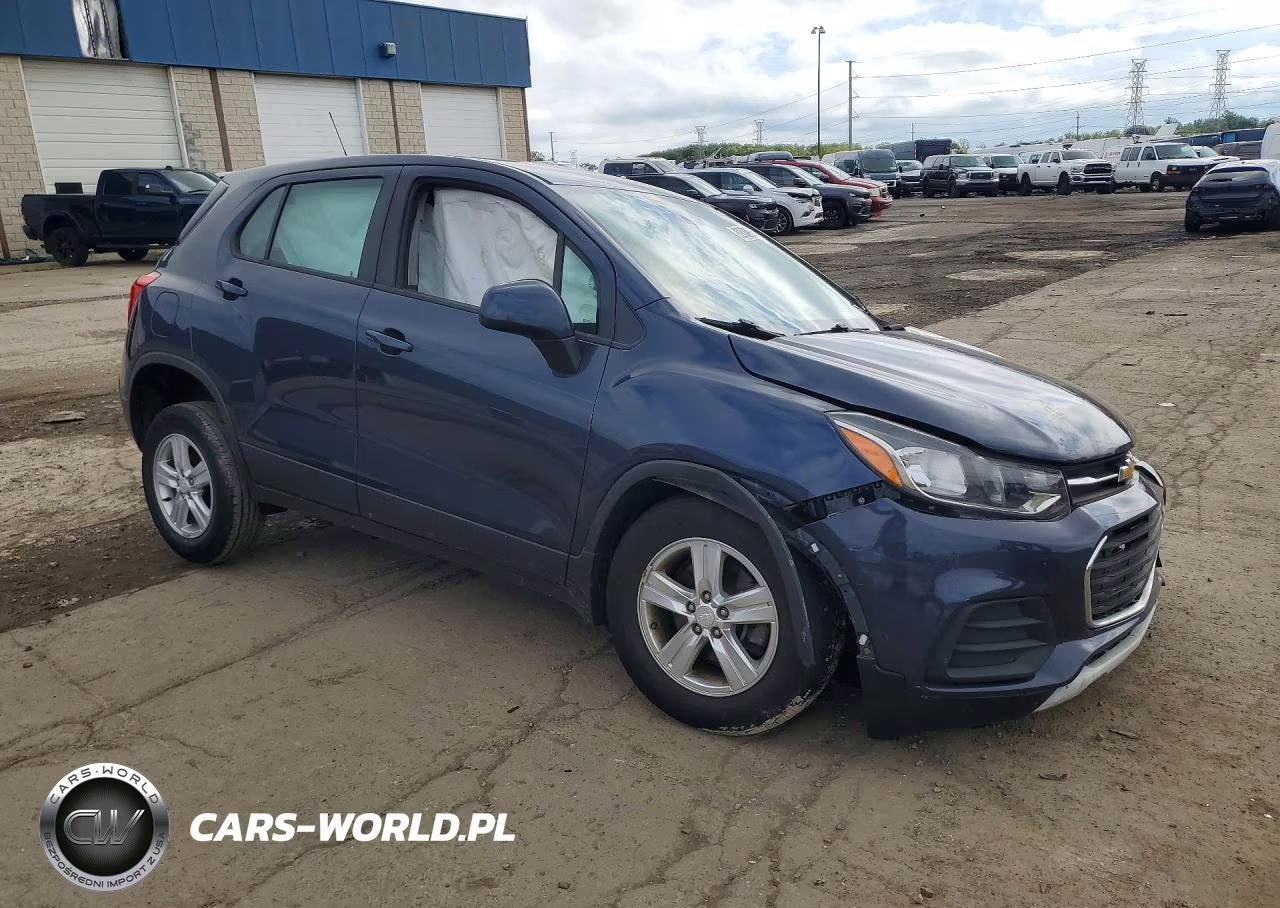 2019 Chevrolet Trax Ls VIN:3GNCJKSB0KL298115 - 4