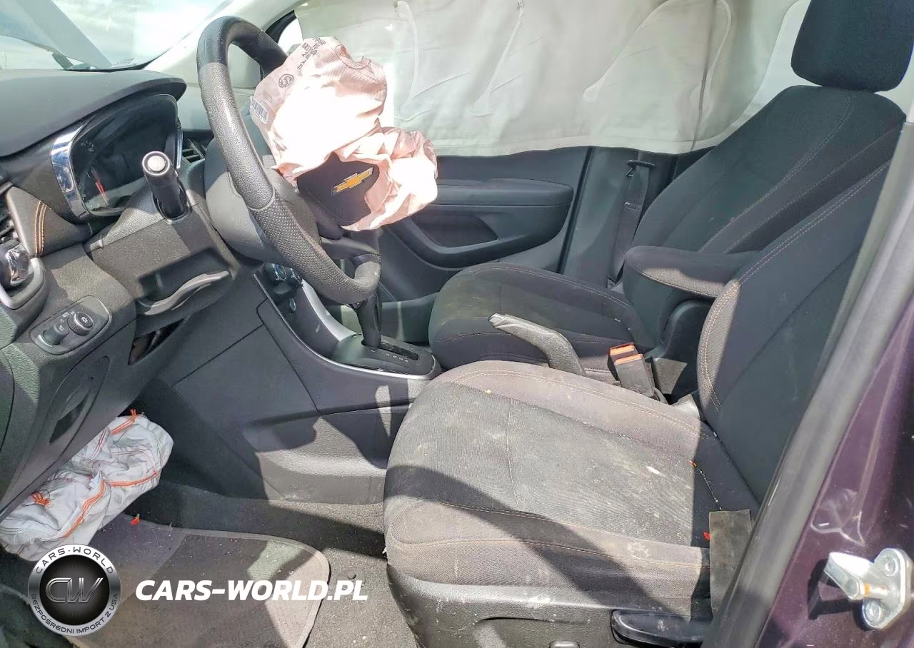 2019 Chevrolet Trax Ls VIN:3GNCJKSB0KL298115 - 7