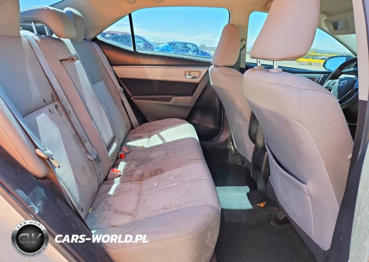 2015 Toyota Corolla Le VIN:5YFBURHE6FP203734 - 10