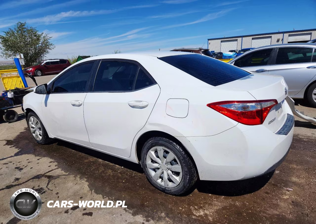 2015 Toyota Corolla Le VIN:5YFBURHE6FP203734 - 2