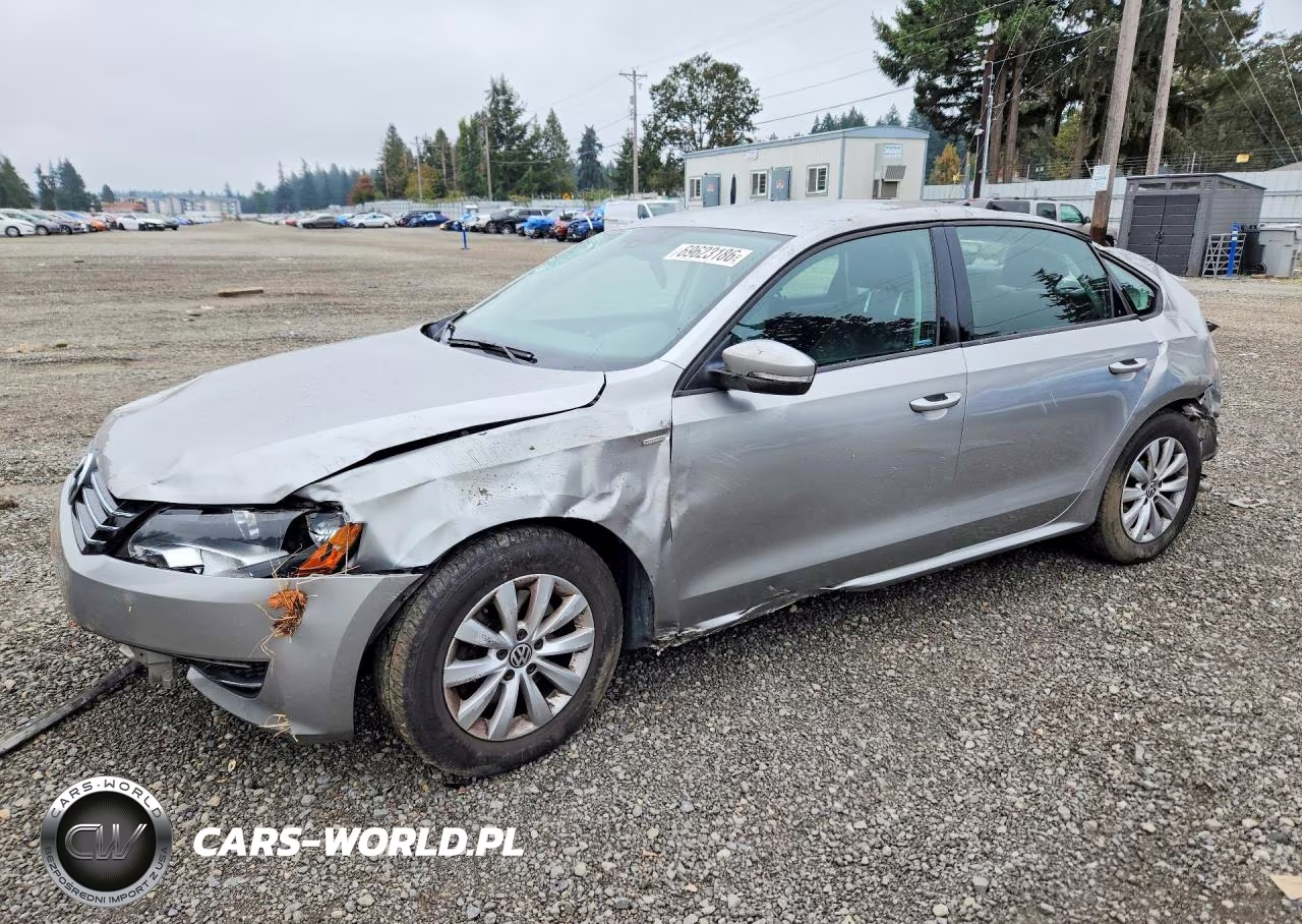 2014 Volkswagen Passat S VIN:1VWAT7A32EC083513 - 1