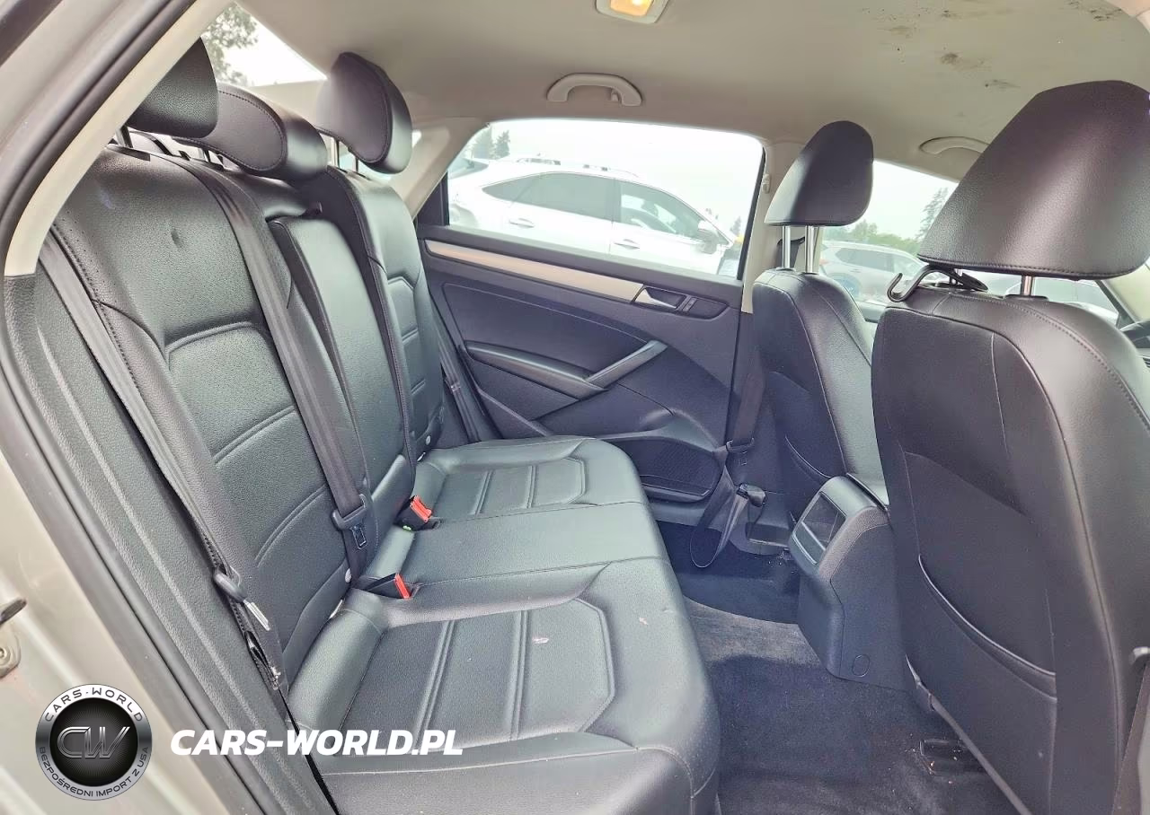 2014 Volkswagen Passat S VIN:1VWAT7A32EC083513 - 10
