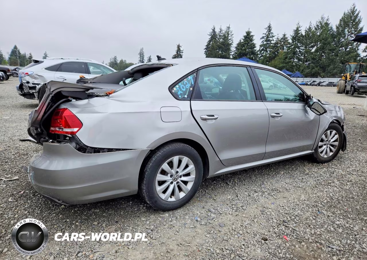 2014 Volkswagen Passat S VIN:1VWAT7A32EC083513 - 3