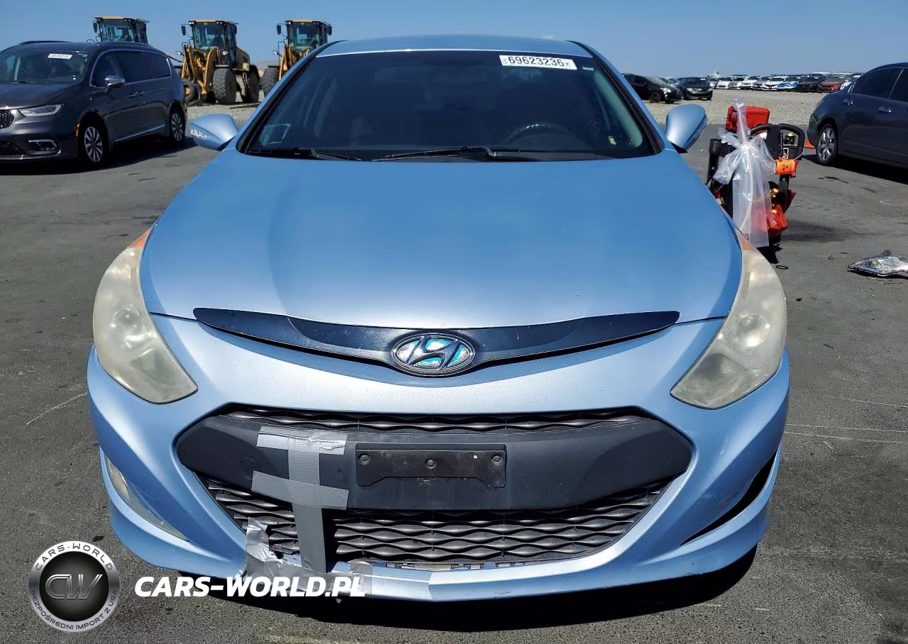 2013 Hyundai Sonata Hybrid VIN:KMHEC4A49DA082795 - 5