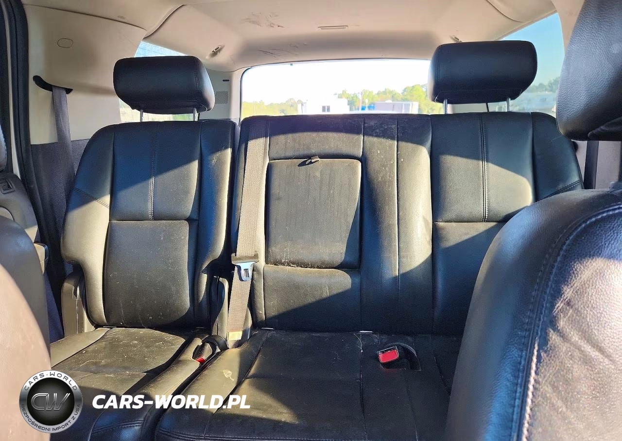 2008 Chevrolet Suburban K1500 Ls VIN:1GNFK16378J228697 - 10