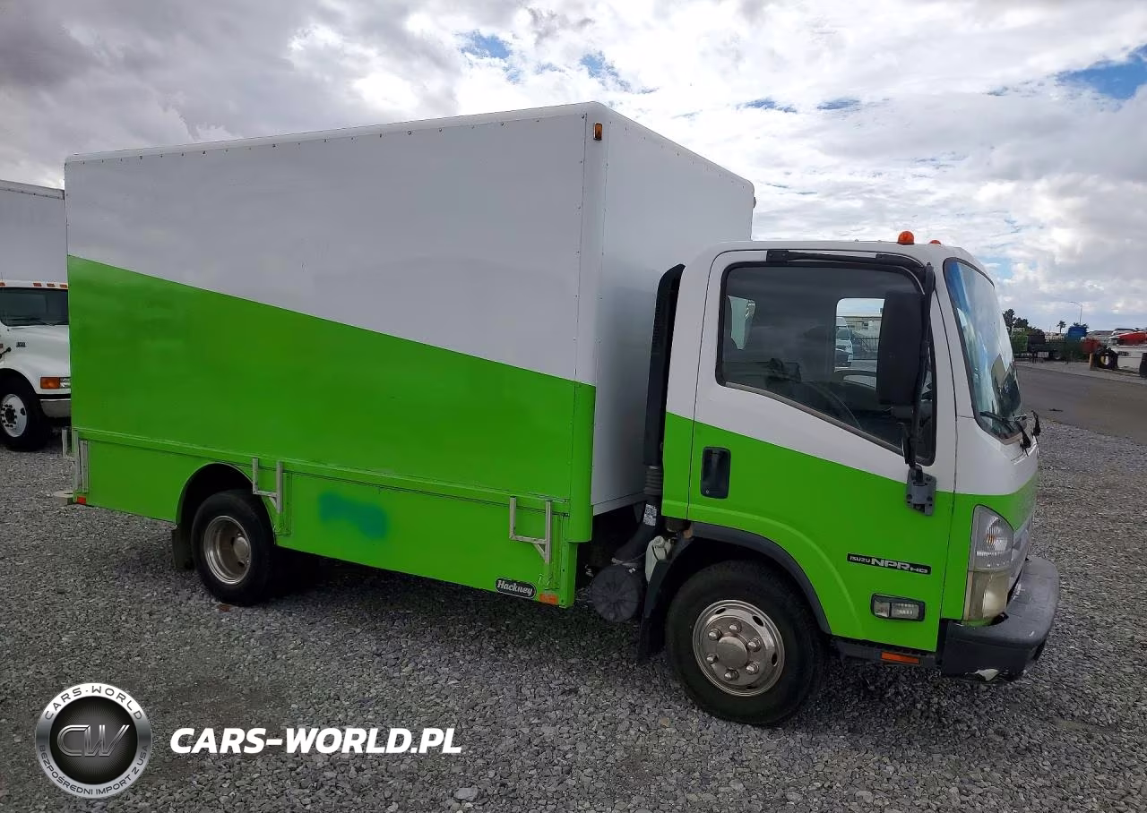 2010 Isuzu Npr Box Truck VIN:JALC4W160A7002779 - 4