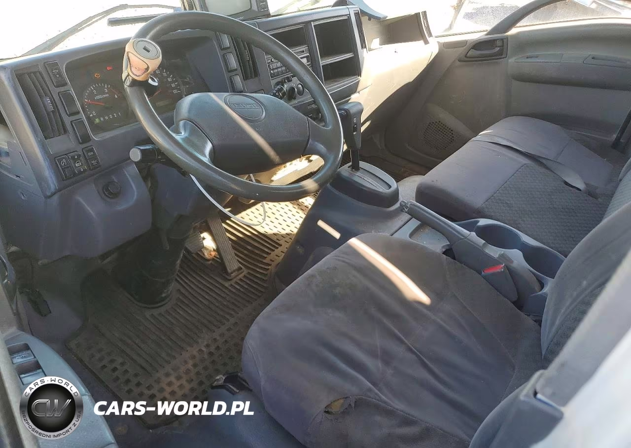 2010 Isuzu Npr Box Truck VIN:JALC4W160A7002779 - 8