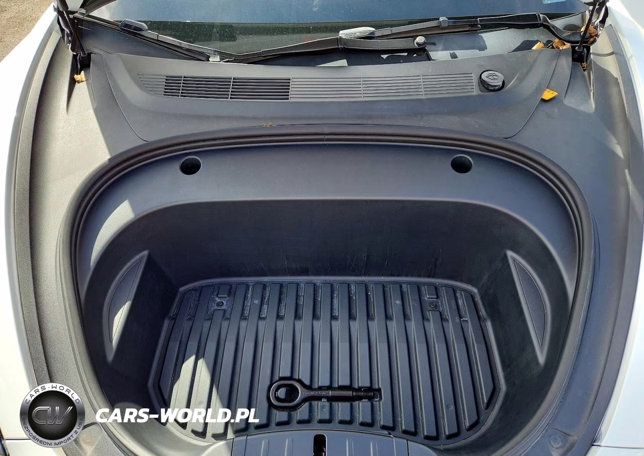 2023 Tesla Model 3 VIN:5YJ3E1EA6PF562017 - 11