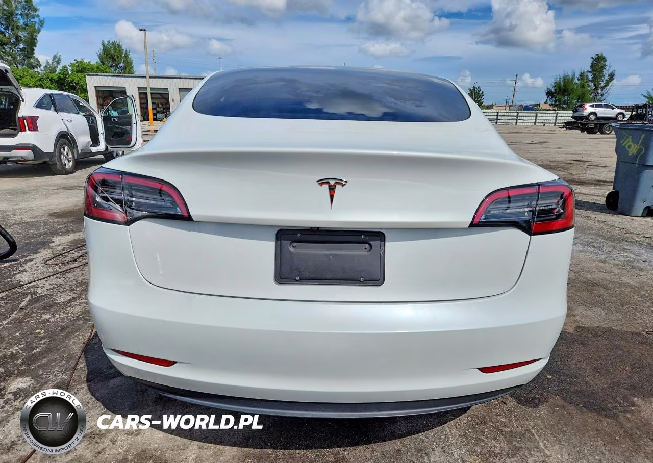 2023 Tesla Model 3 VIN:5YJ3E1EA6PF562017 - 6