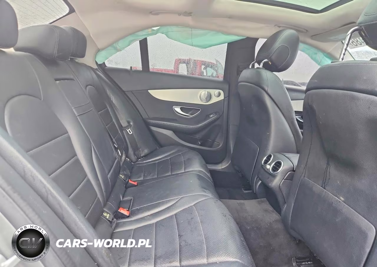 2016 Mercedes-Benz C 300 VIN:55SWF4JB7GU150312 - 10