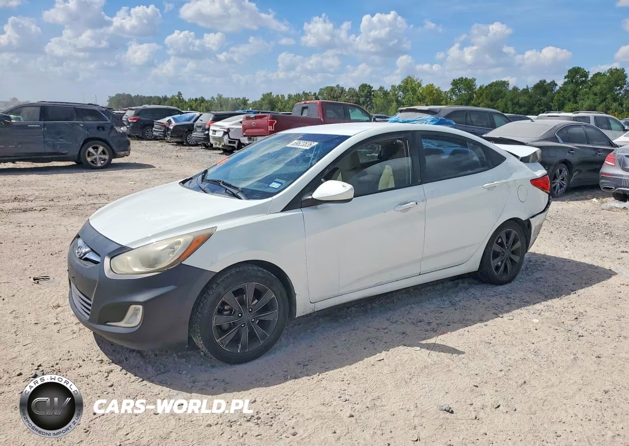 2013 Hyundai Accent Gls
