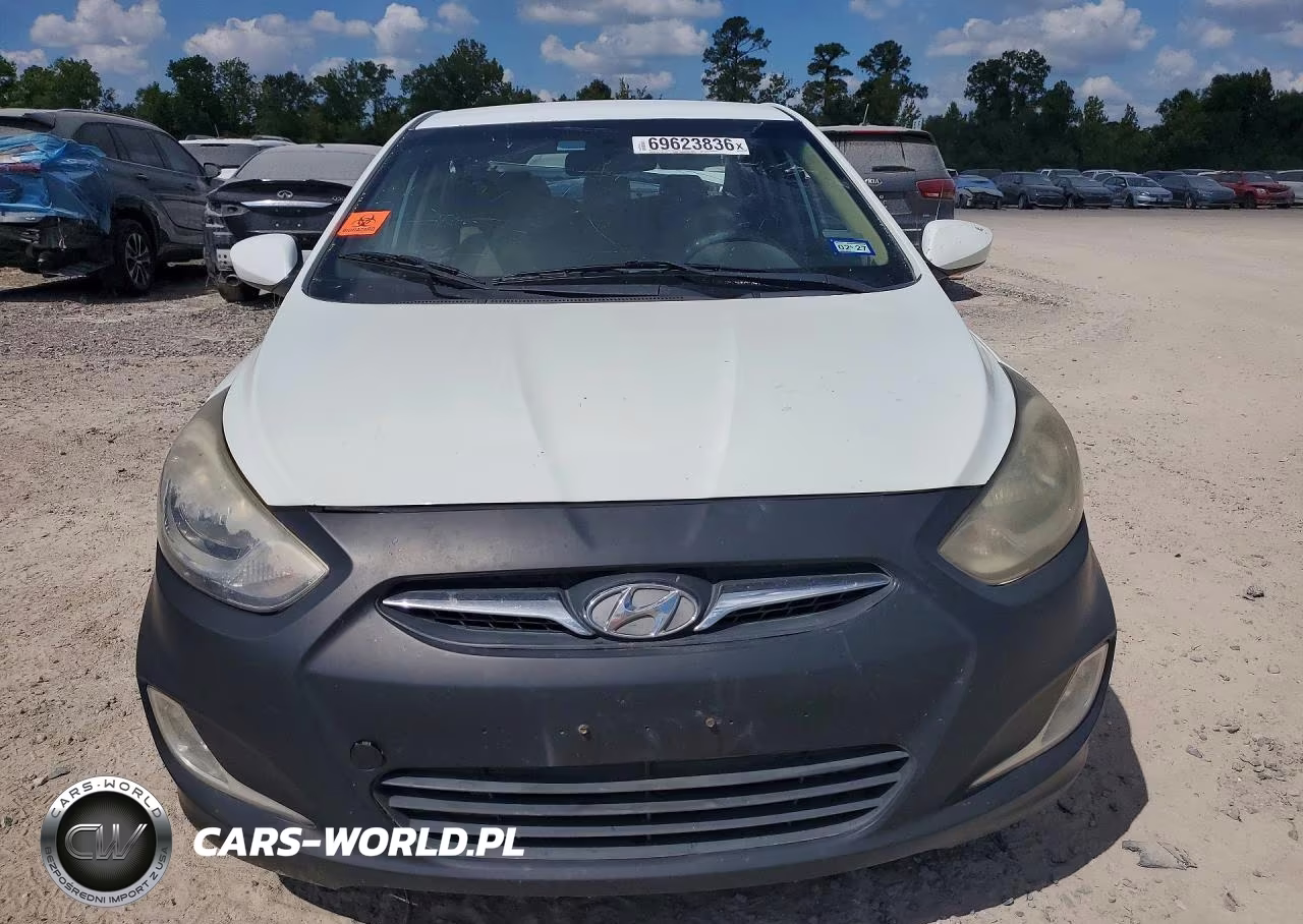 2013 Hyundai Accent Gls VIN:KMHCU4AE5DU572727 - 5