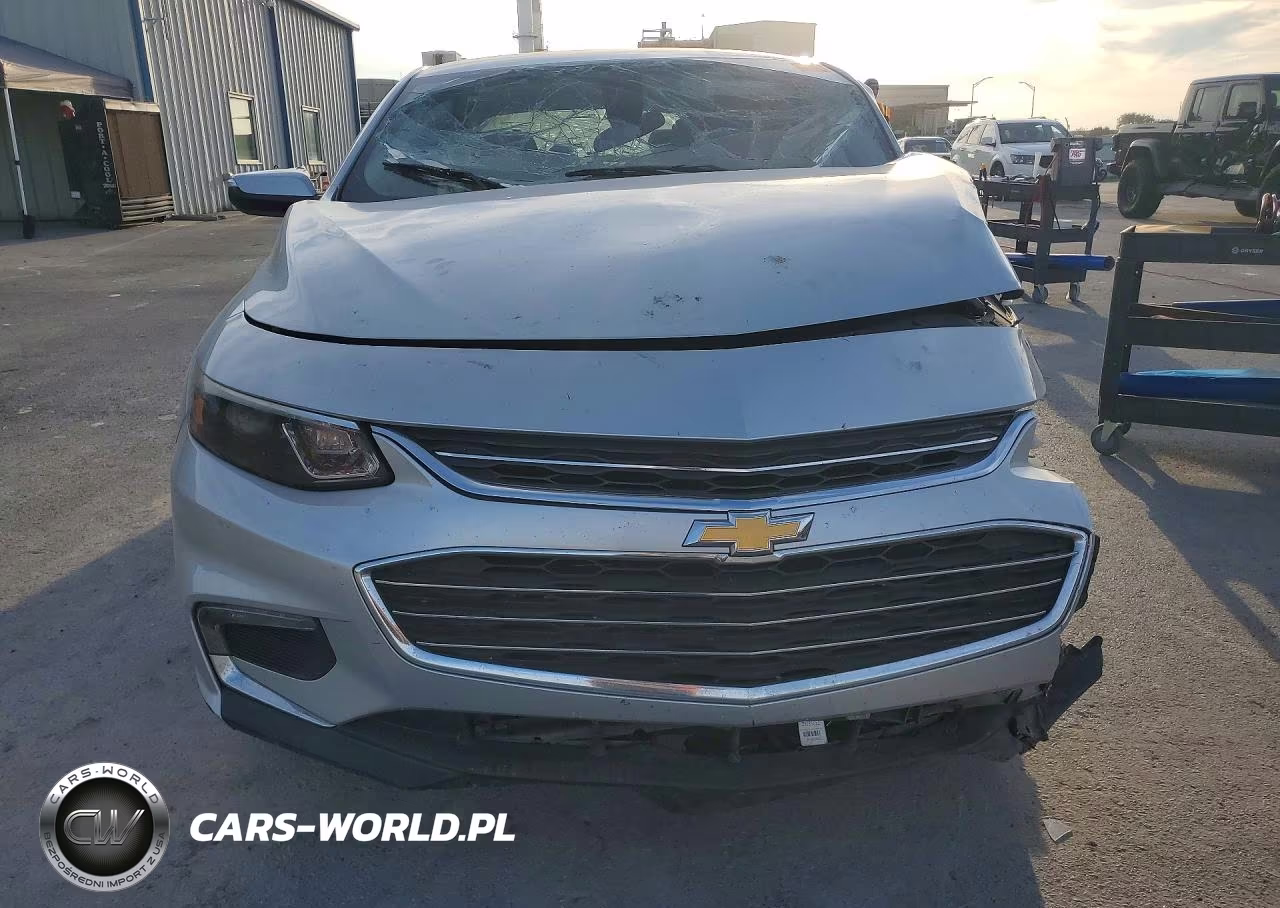 2018 Chevrolet Malibu Lt VIN:1G1ZD5ST6JF260734 - 5