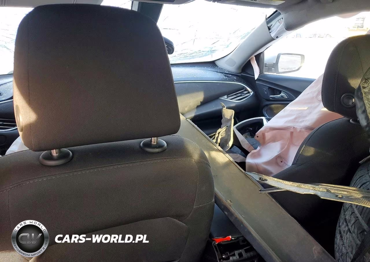 2018 Chevrolet Malibu Lt VIN:1G1ZD5ST6JF260734 - 8