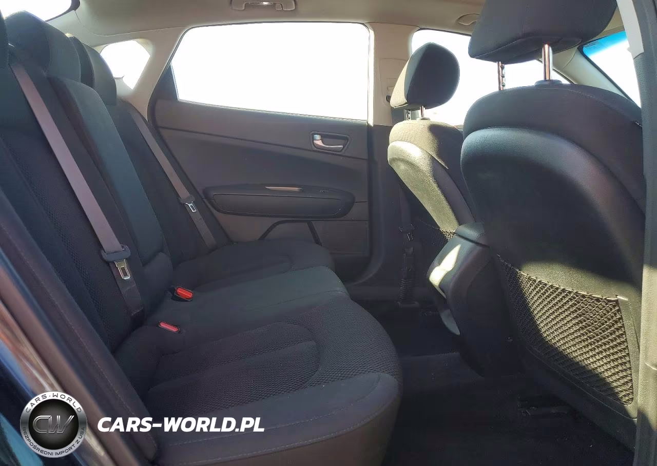 2019 Kia Optima Lx VIN:5XXGT4L3XKG294608 - 10