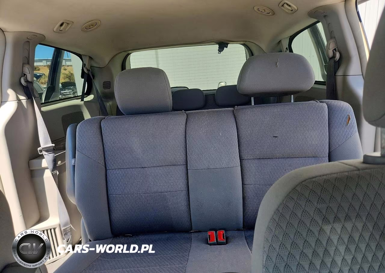 2008 Chrysler Town & Country Lx VIN:2A8HR44H08R726855 - 10