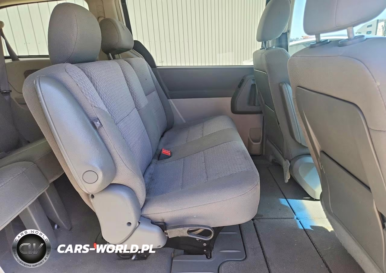 2008 Chrysler Town & Country Lx VIN:2A8HR44H08R726855 - 11