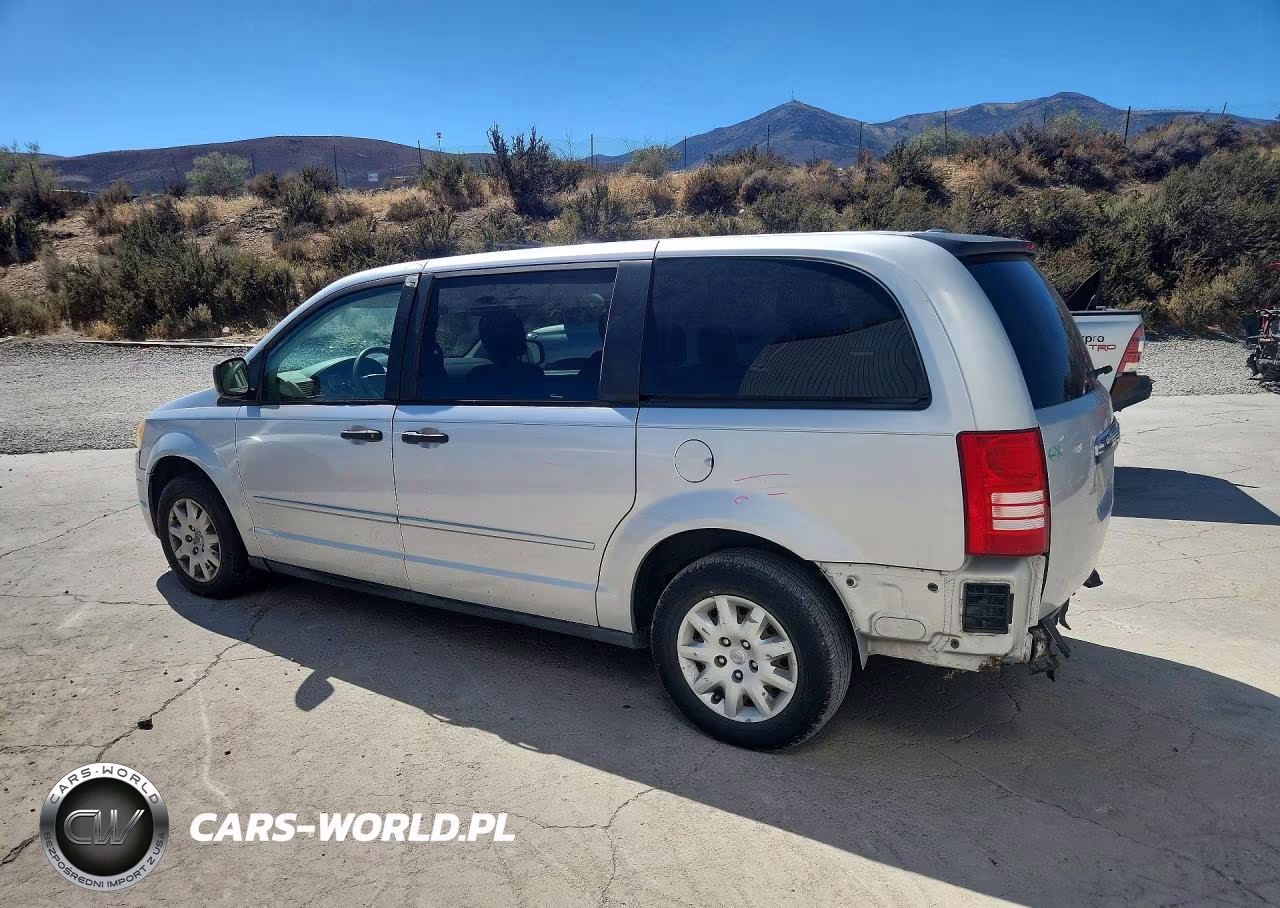 2008 Chrysler Town & Country Lx VIN:2A8HR44H08R726855 - 2