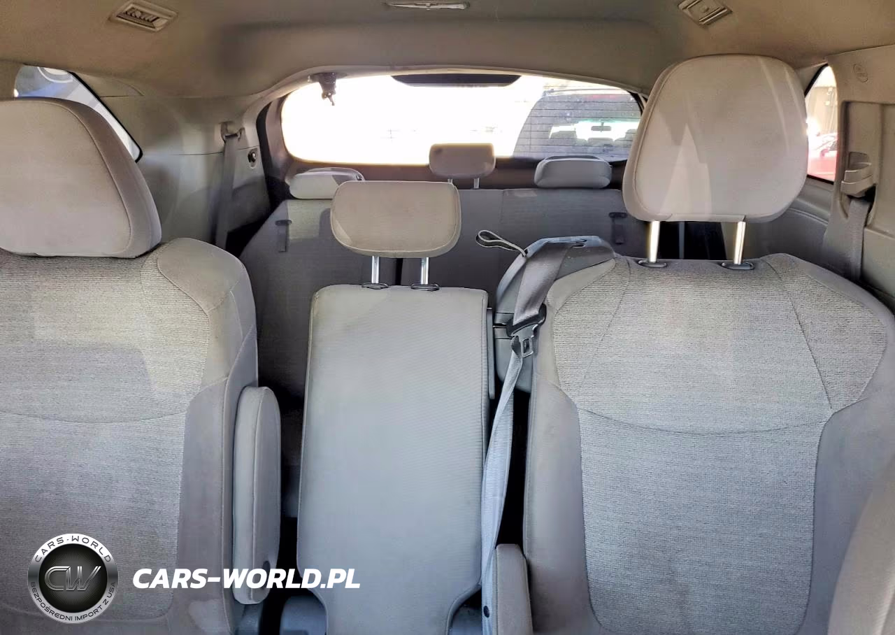 2022 Toyota Sienna Le VIN:5TDKRKEC3NS089936 - 10