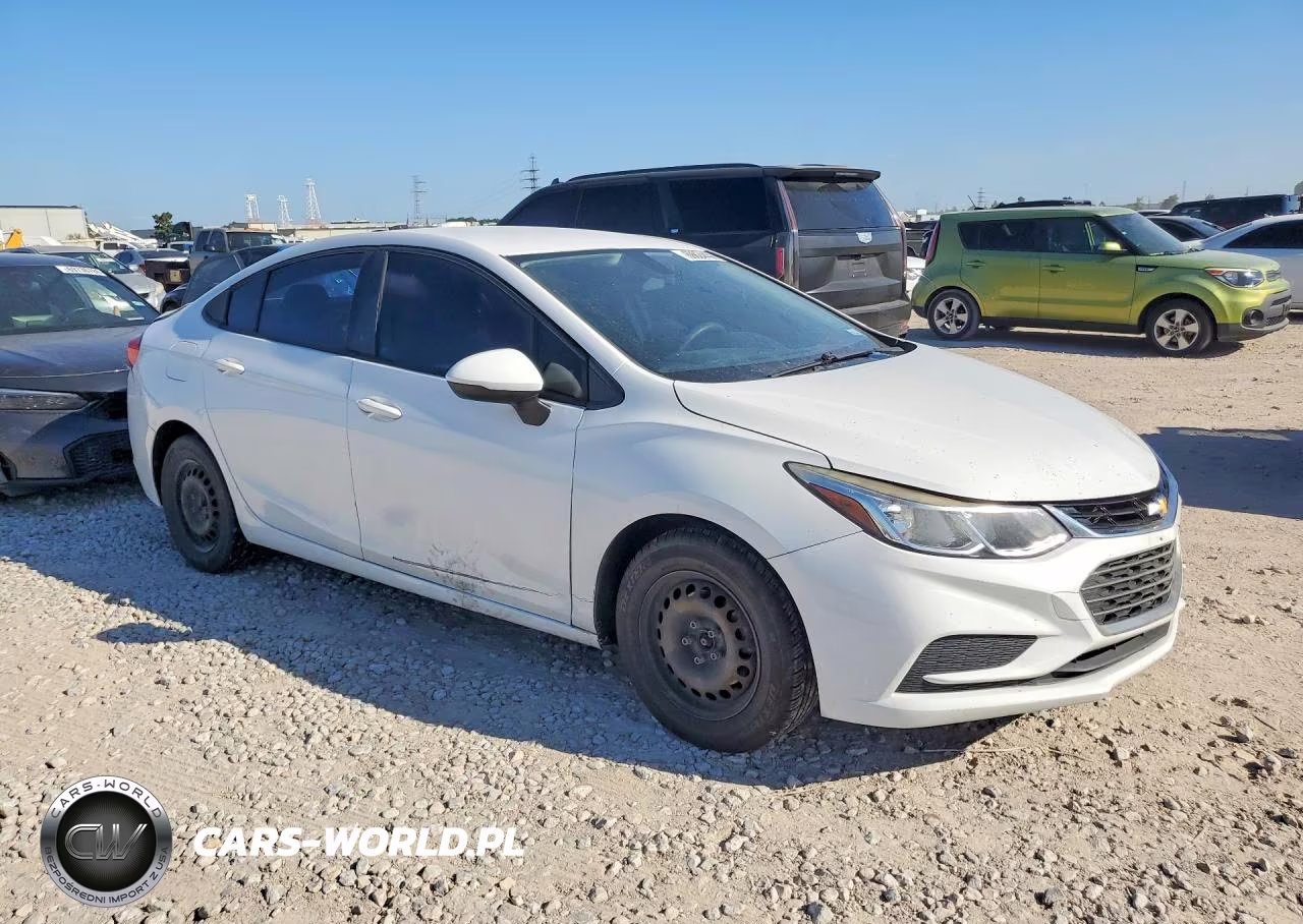 2017 Chevrolet Cruze Ls VIN:3G1BC5SM7HS566585 - 4