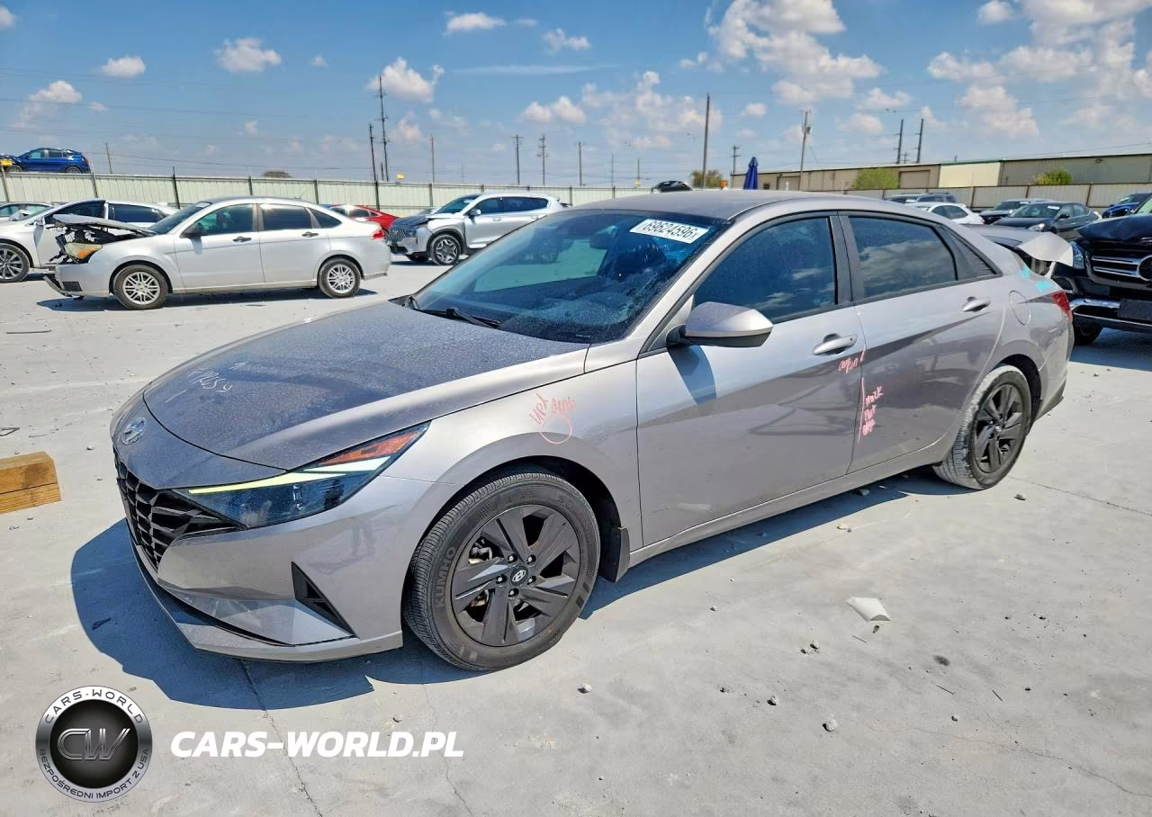 2023 Hyundai Elantra Sel