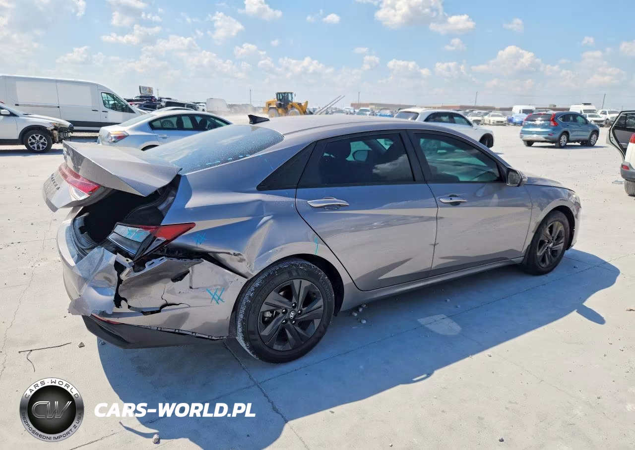2023 Hyundai Elantra Sel VIN:KMHLM4AG9PU596809 - 3