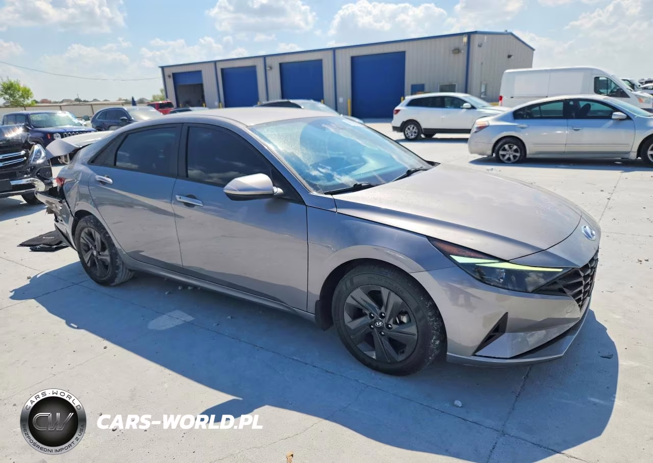 2023 Hyundai Elantra Sel VIN:KMHLM4AG9PU596809 - 4