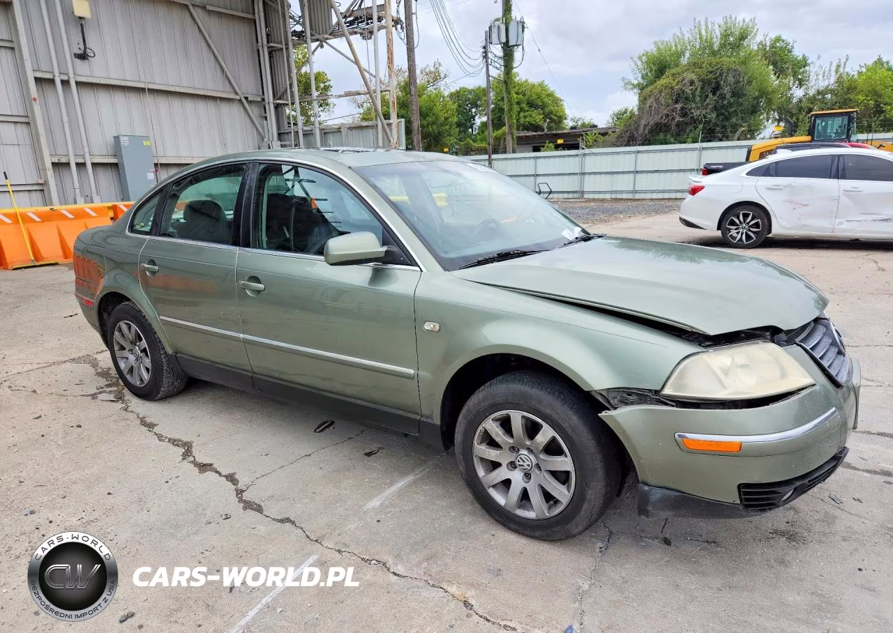 2001 Volkswagen Passat Gls VIN:WVWPD63B01P102412 - 4