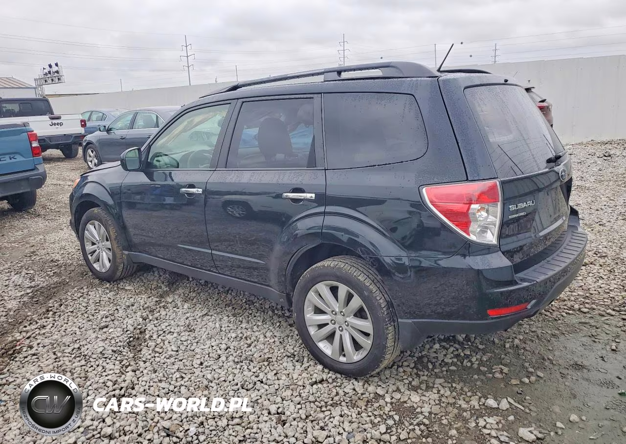 2013 Subaru Forester 2.5X Premium VIN:JF2SHADC7DH410914 - 2
