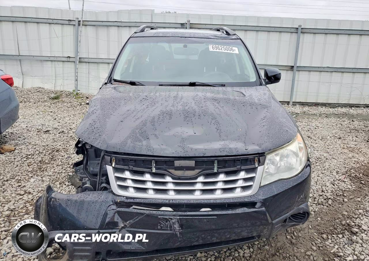 2013 Subaru Forester 2.5X Premium VIN:JF2SHADC7DH410914 - 5