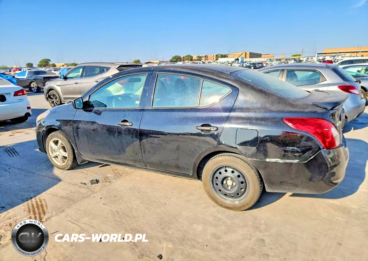 2018 Nissan Versa S Plus VIN:3N1CN7AP2JL866261 - 2