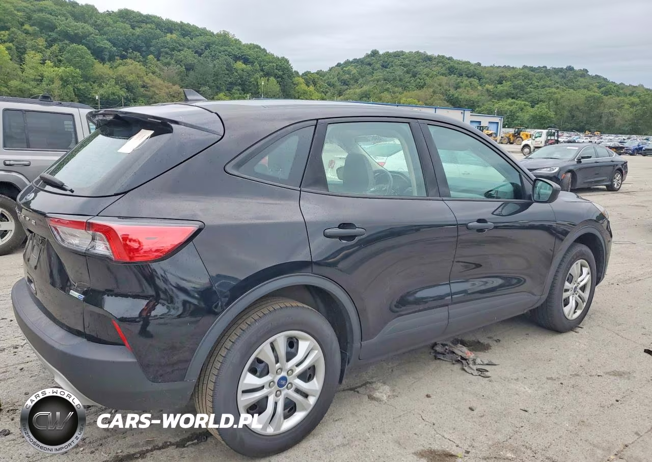 2020 Ford Escape S VIN:1FMCU9F66LUB61186 - 3