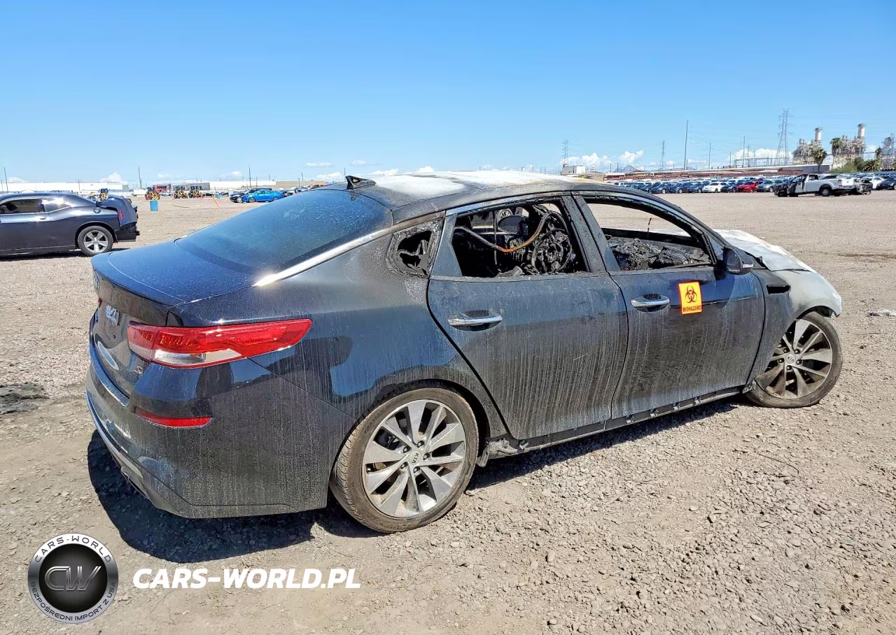2019 Kia Optima S VIN:5XXGT4L39KG291733 - 3