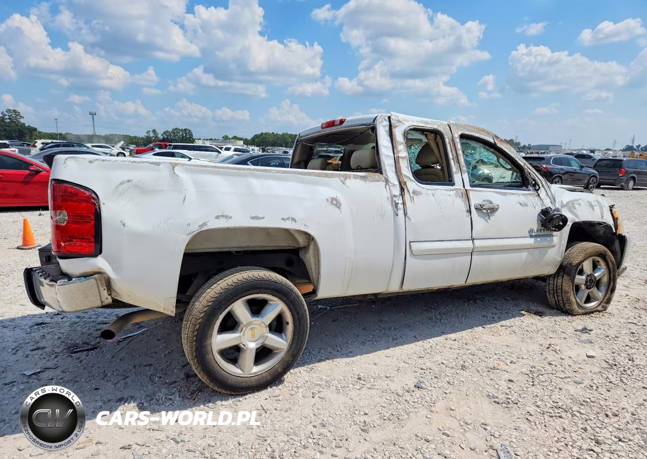 2013 Chevrolet Silverado K1500 Lt VIN:1GCRKSE79DZ164531 - 3