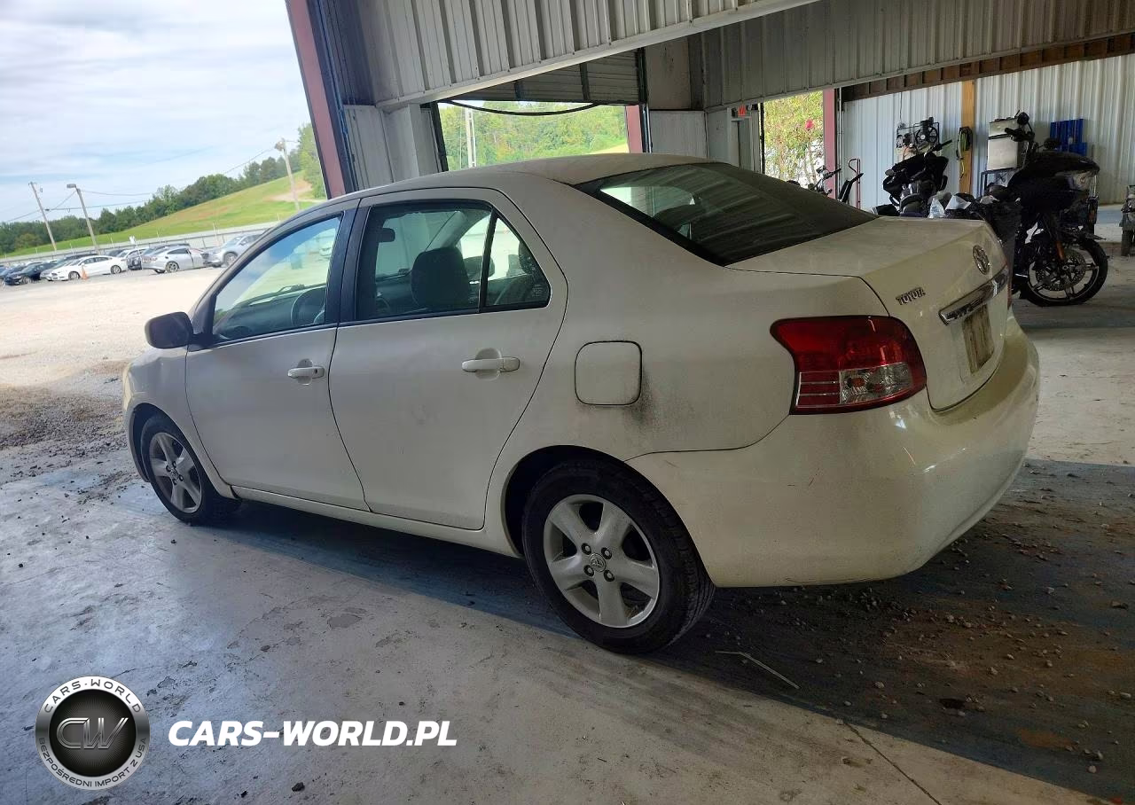 2008 Toyota Yaris Base VIN:JTDBT923581263229 - 2
