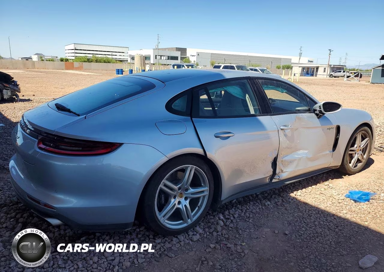 2018 Porsche Panamera 4 E-Hybrid VIN:WP0AE2A78JL127849 - 3