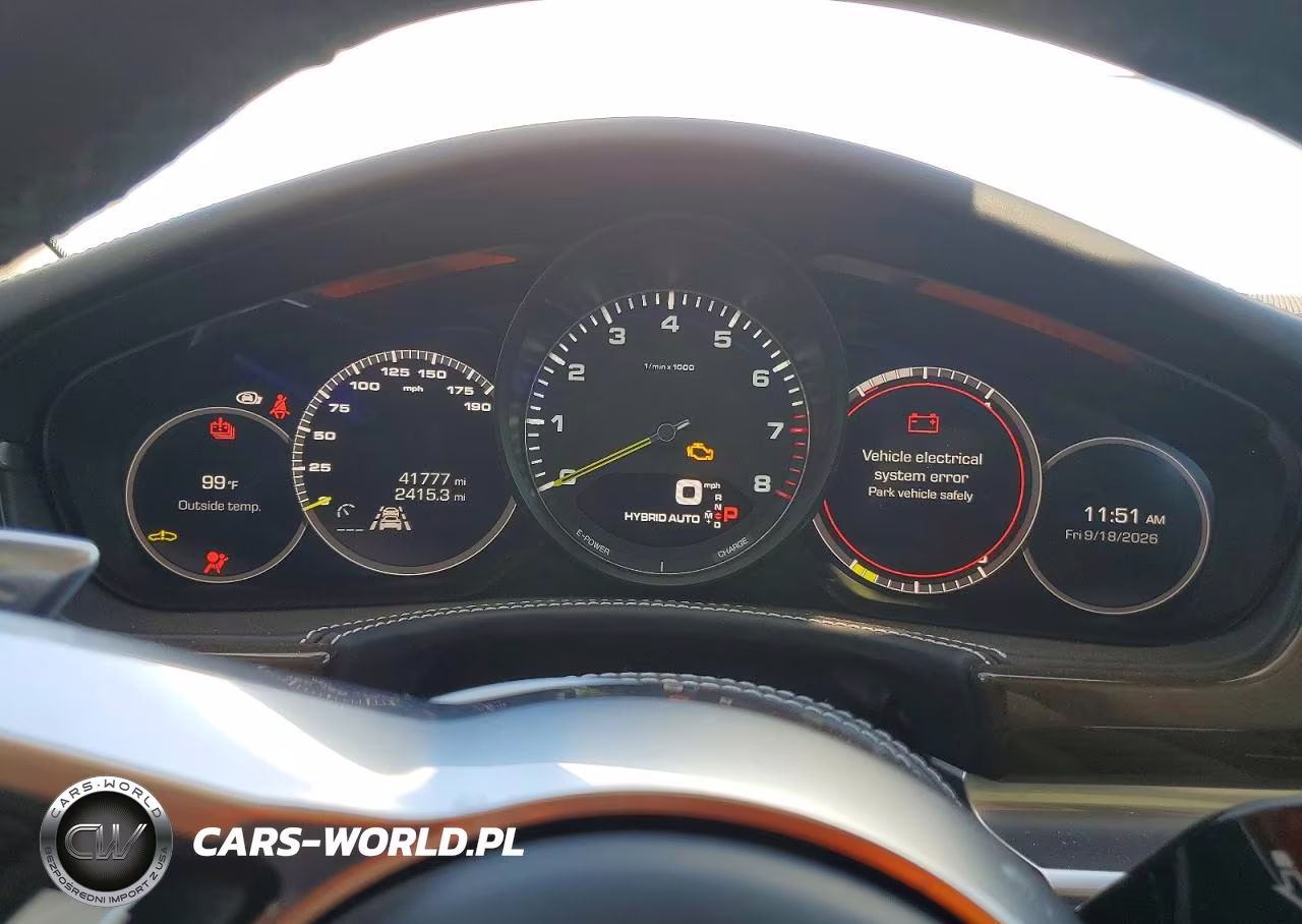 2018 Porsche Panamera 4 E-Hybrid VIN:WP0AE2A78JL127849 - 9