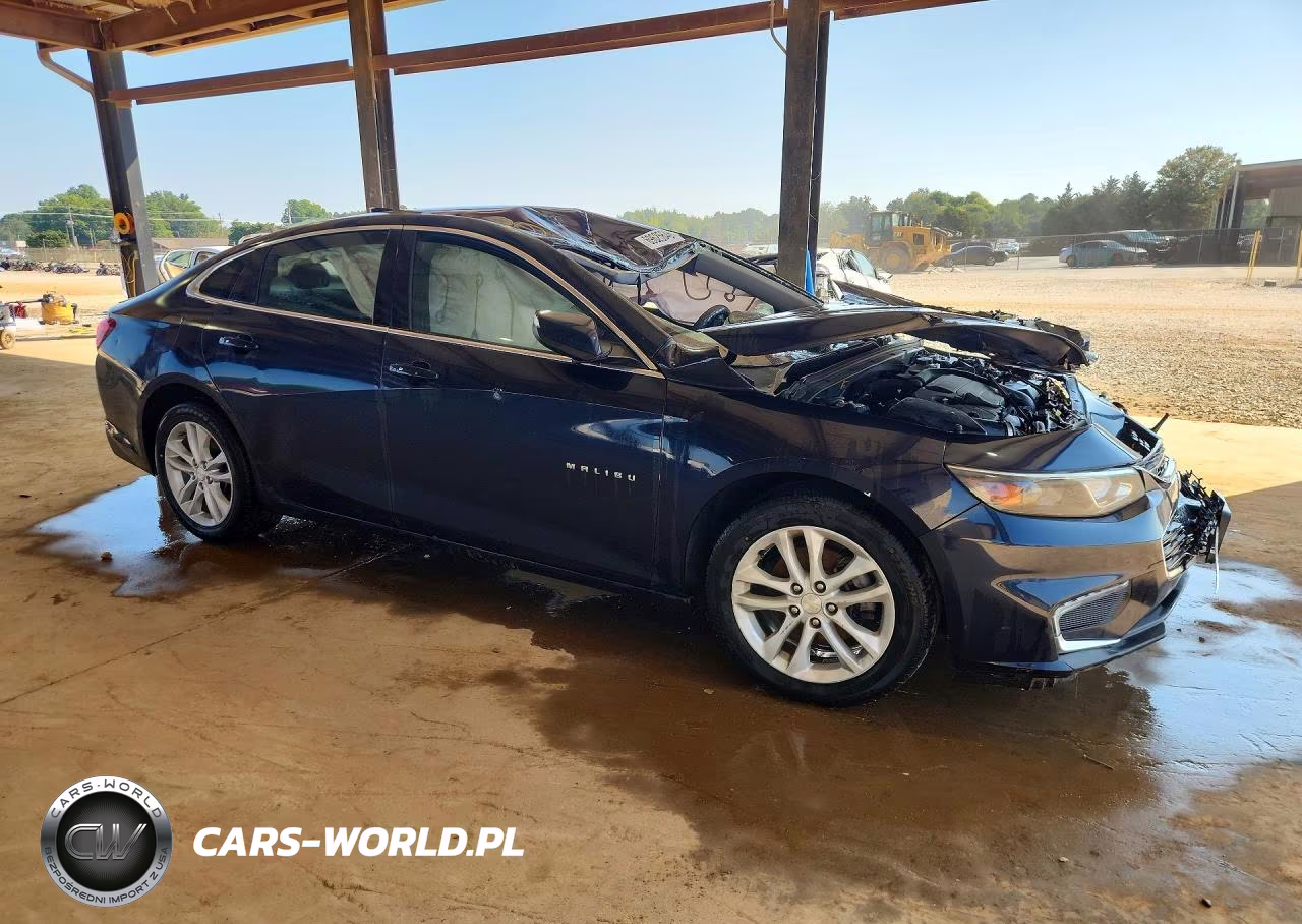 2017 Chevrolet Malibu Lt VIN:1G1ZE5STXHF139759 - 4