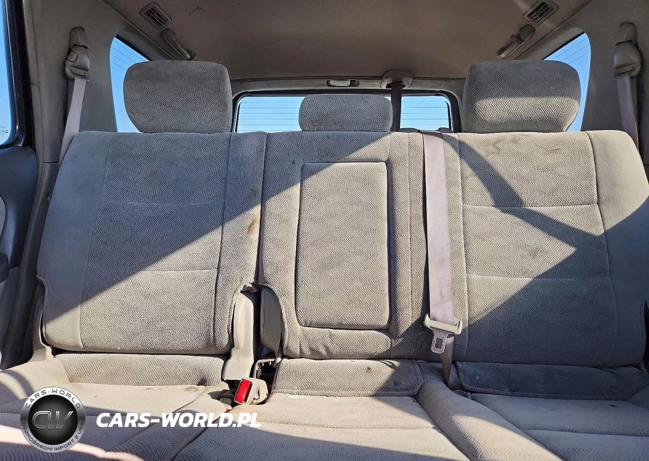 2005 Toyota Sequoia Sr5 VIN:5TDZT34A45S254575 - 10