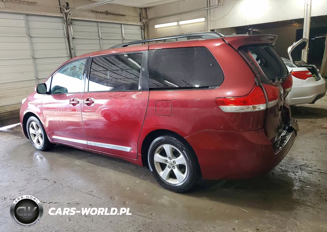 2012 Toyota Sienna Le VIN:5TDKK3DCXCS224841 - 2