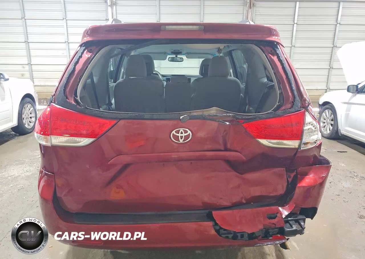 2012 Toyota Sienna Le VIN:5TDKK3DCXCS224841 - 6
