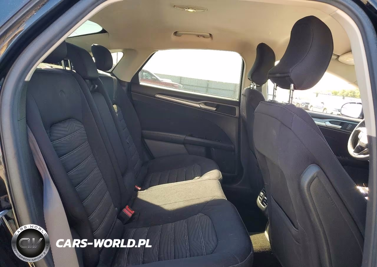 2016 Ford Fusion Se VIN:3FA6P0H72GR332075 - 10