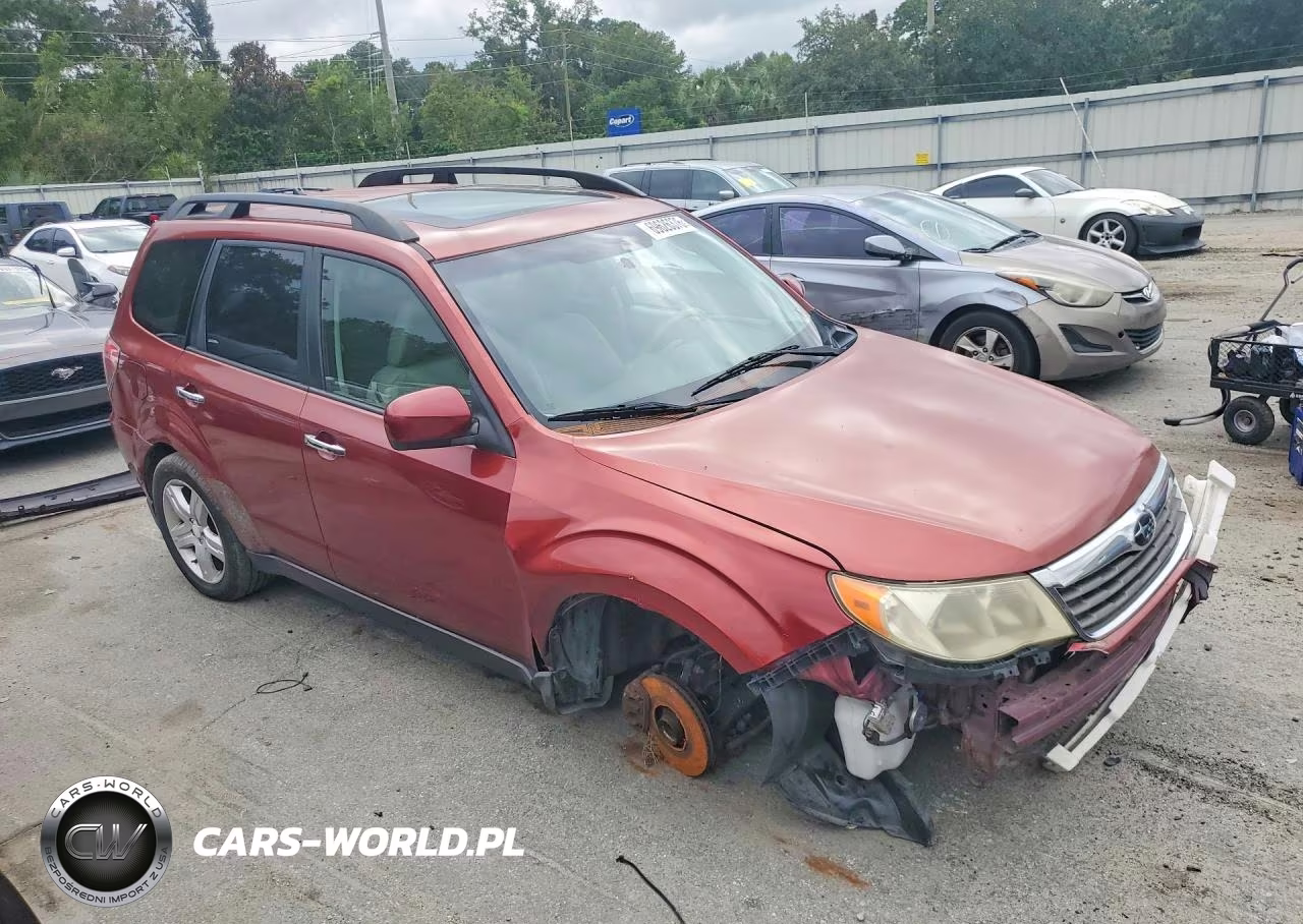 2010 Subaru Forester 2.5X Premium VIN:JF2SH6CC1AH750196 - 4