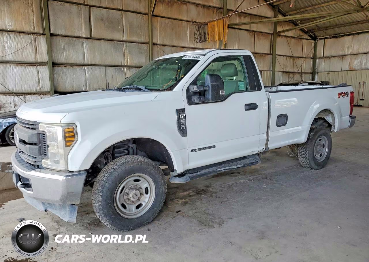 2018 Ford F250 Super Duty VIN:1FTBF2BT4JEB69937 - 1