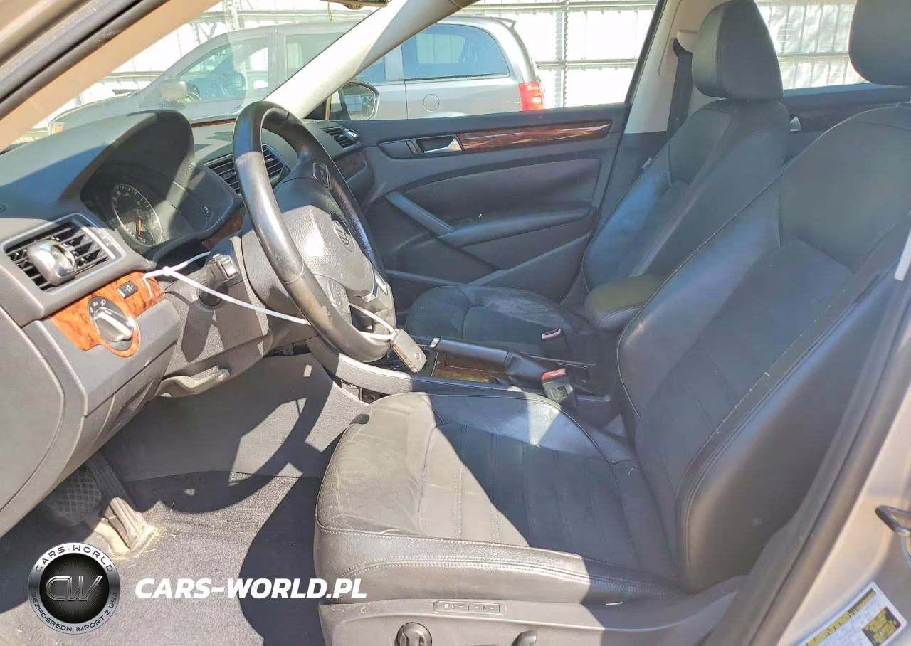 2012 Volkswagen Passat Sel VIN:1VWCM7A39CC104375 - 7