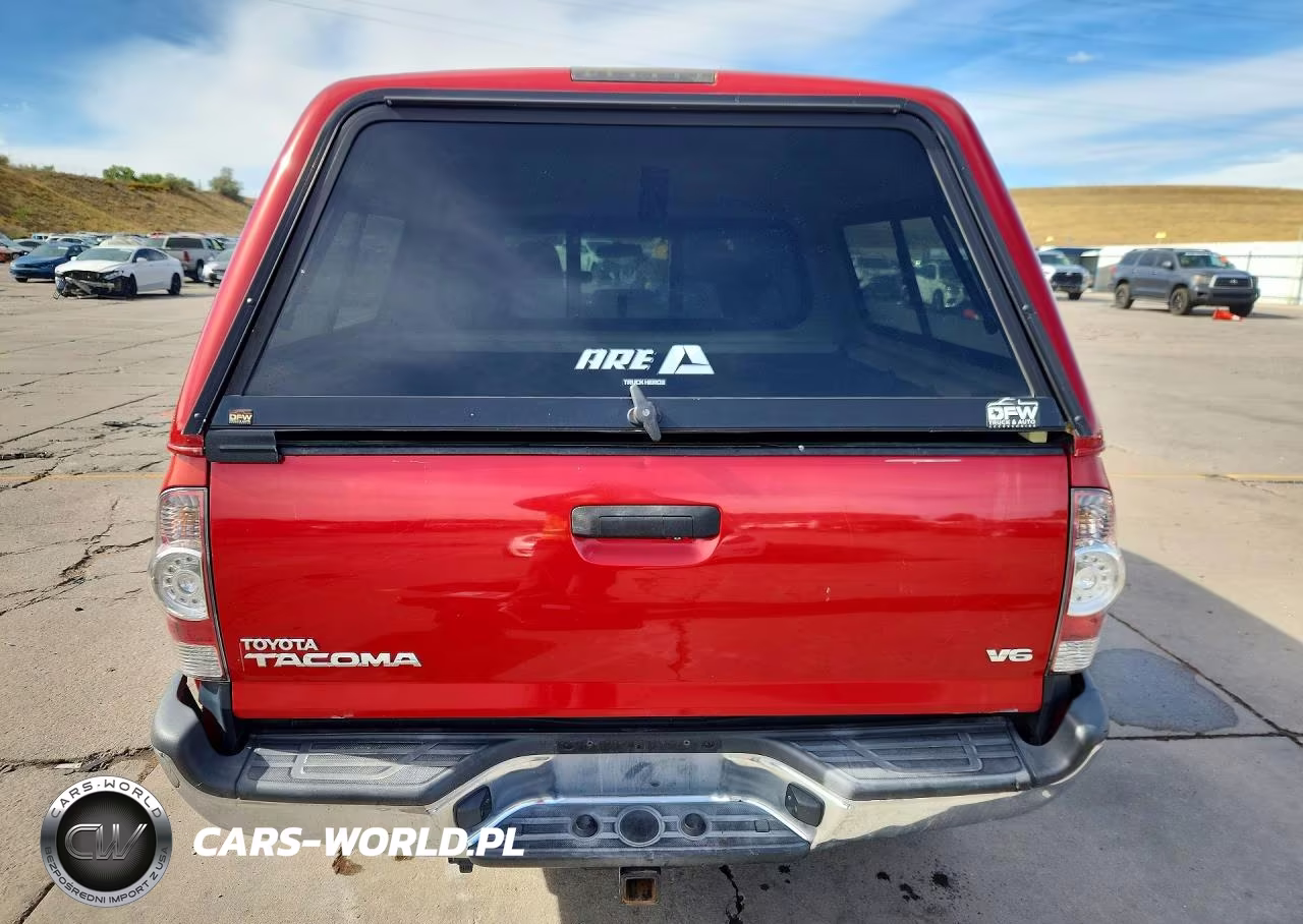 2015 Toyota Tacoma V6 VIN:5TFLU4EN4FX128402 - 6