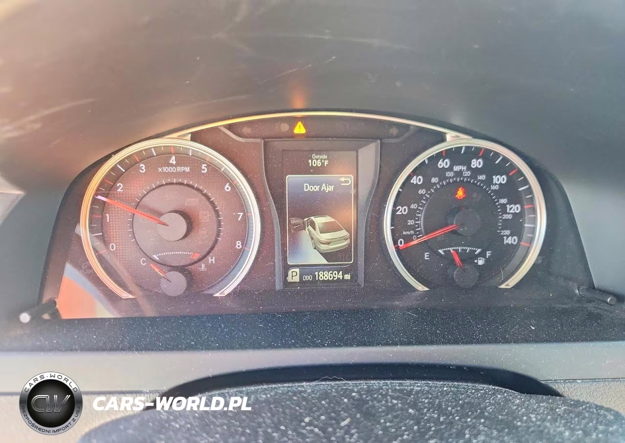 2016 Toyota Camry Se VIN:4T1BF1FK0GU257616 - 9